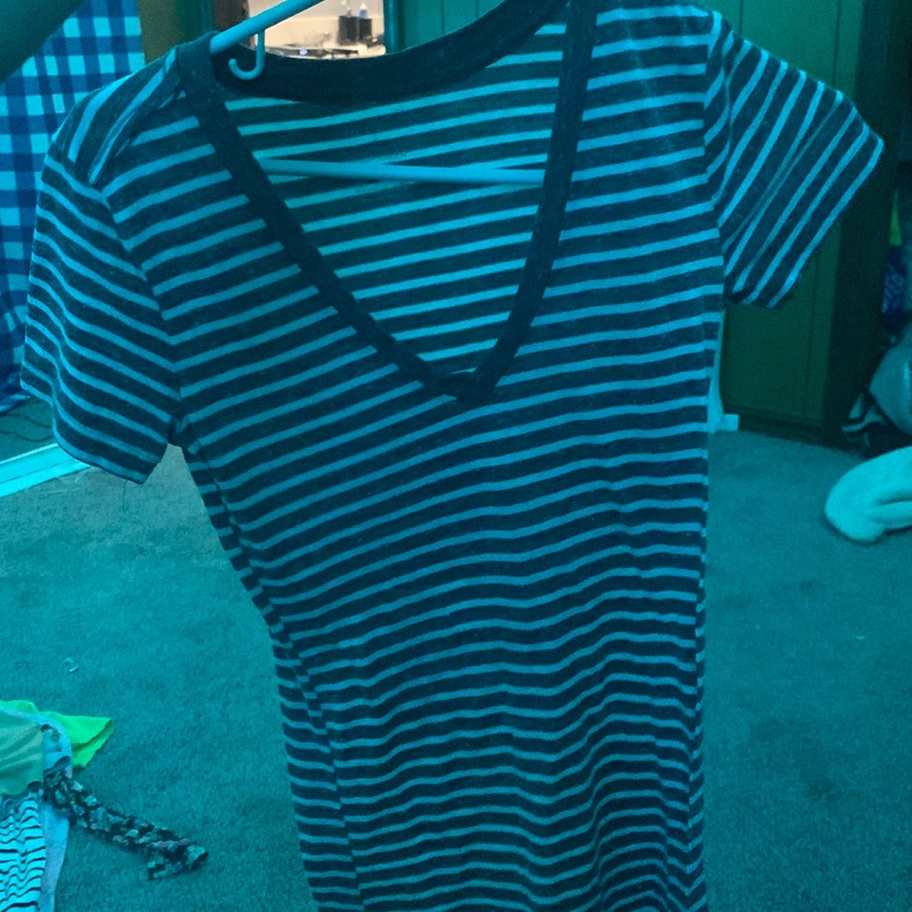 Grey and white stripes